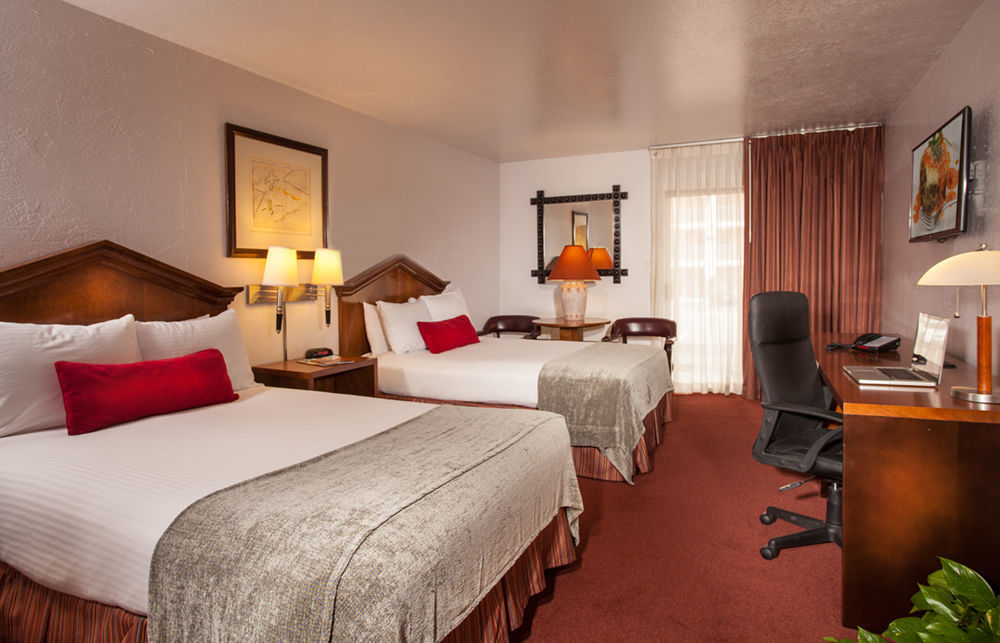 Grand Canyon Plaza Hotel Тусан Екстериор снимка